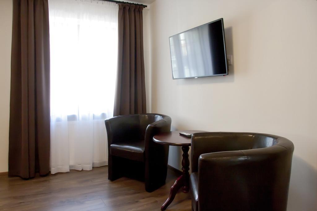 Apartamenty Hotelu Pod Orlem Torun Exterior photo